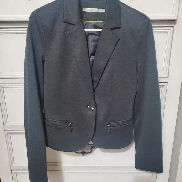Gibson Dark Grey Blazer, Single Button, Zippered pockets, Size Medium - Picture 5 of 5